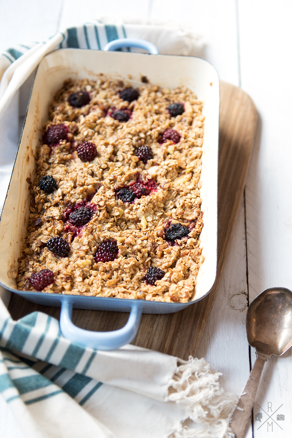 Gebackener Haferbrei - Baked Oatmeal veganes Rezept | relleomein.de