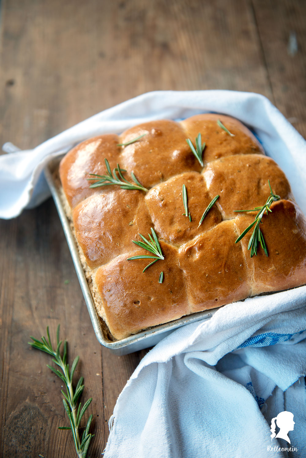 Schnelle Brötchen mit Rosmarin
